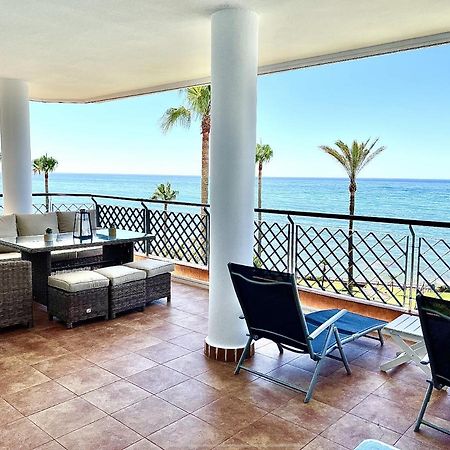 Mi Capricho 170 Beachfront Apartment Sitio de Calahonda Eksteriør bilde