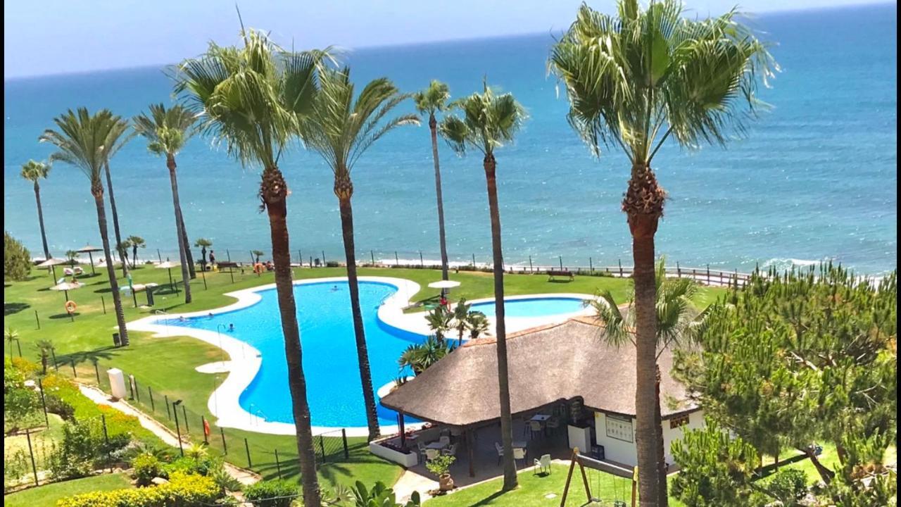 Mi Capricho 170 Beachfront Apartment Sitio de Calahonda Eksteriør bilde