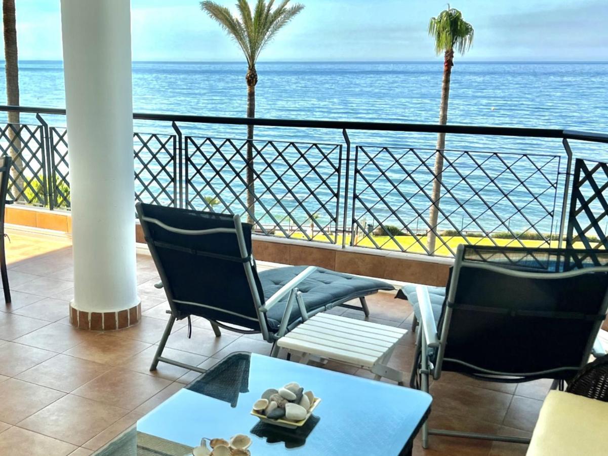 Mi Capricho 170 Beachfront Apartment Sitio de Calahonda Eksteriør bilde
