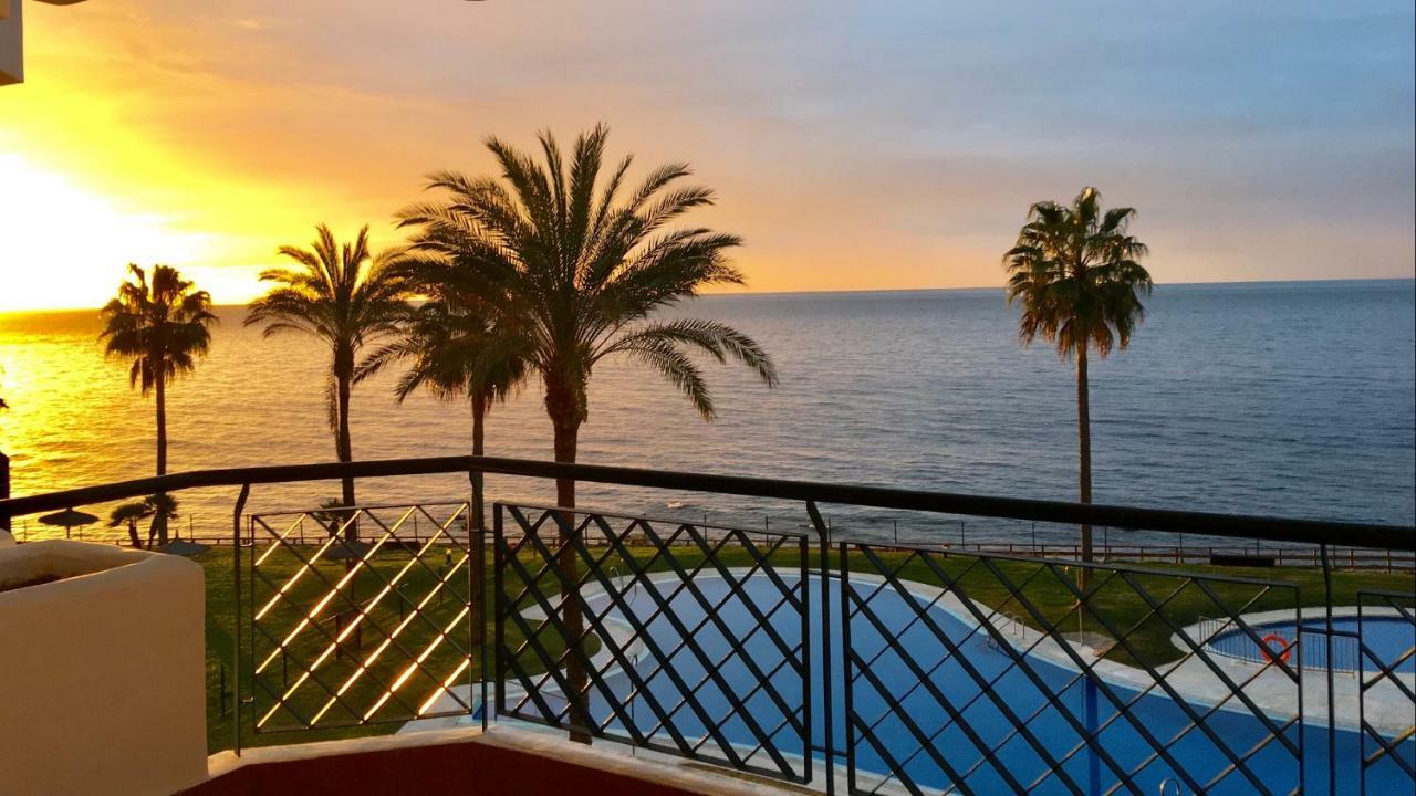 Mi Capricho 170 Beachfront Apartment Sitio de Calahonda Eksteriør bilde