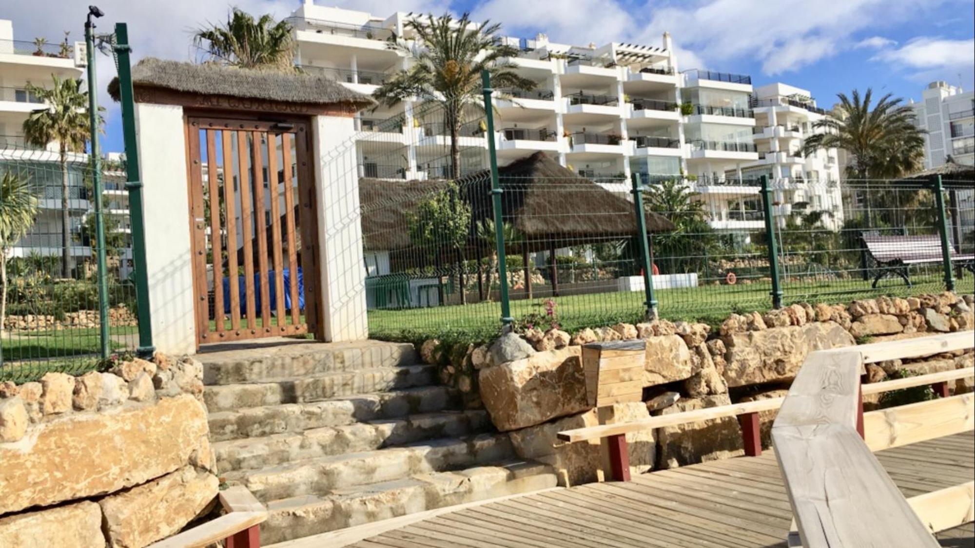 Mi Capricho 170 Beachfront Apartment Sitio de Calahonda Eksteriør bilde