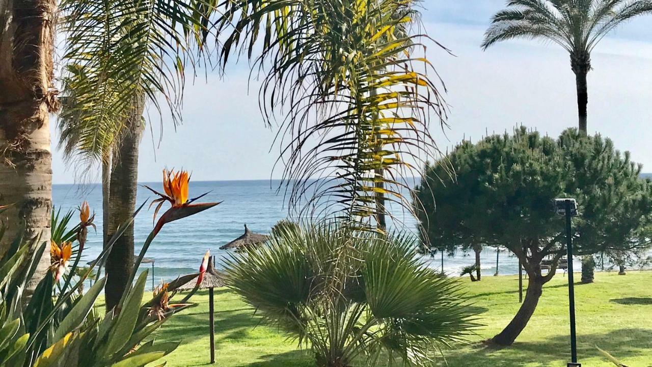 Mi Capricho 170 Beachfront Apartment Sitio de Calahonda Eksteriør bilde