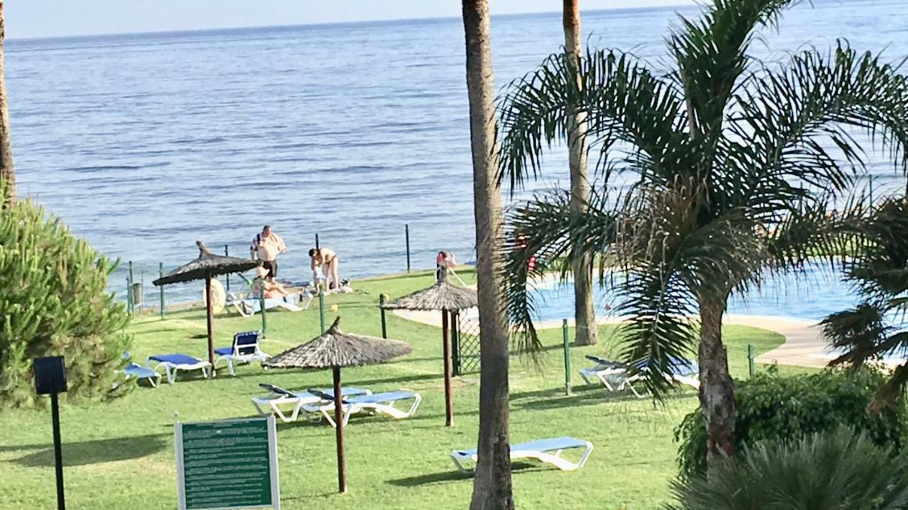 Mi Capricho 170 Beachfront Apartment Sitio de Calahonda Eksteriør bilde